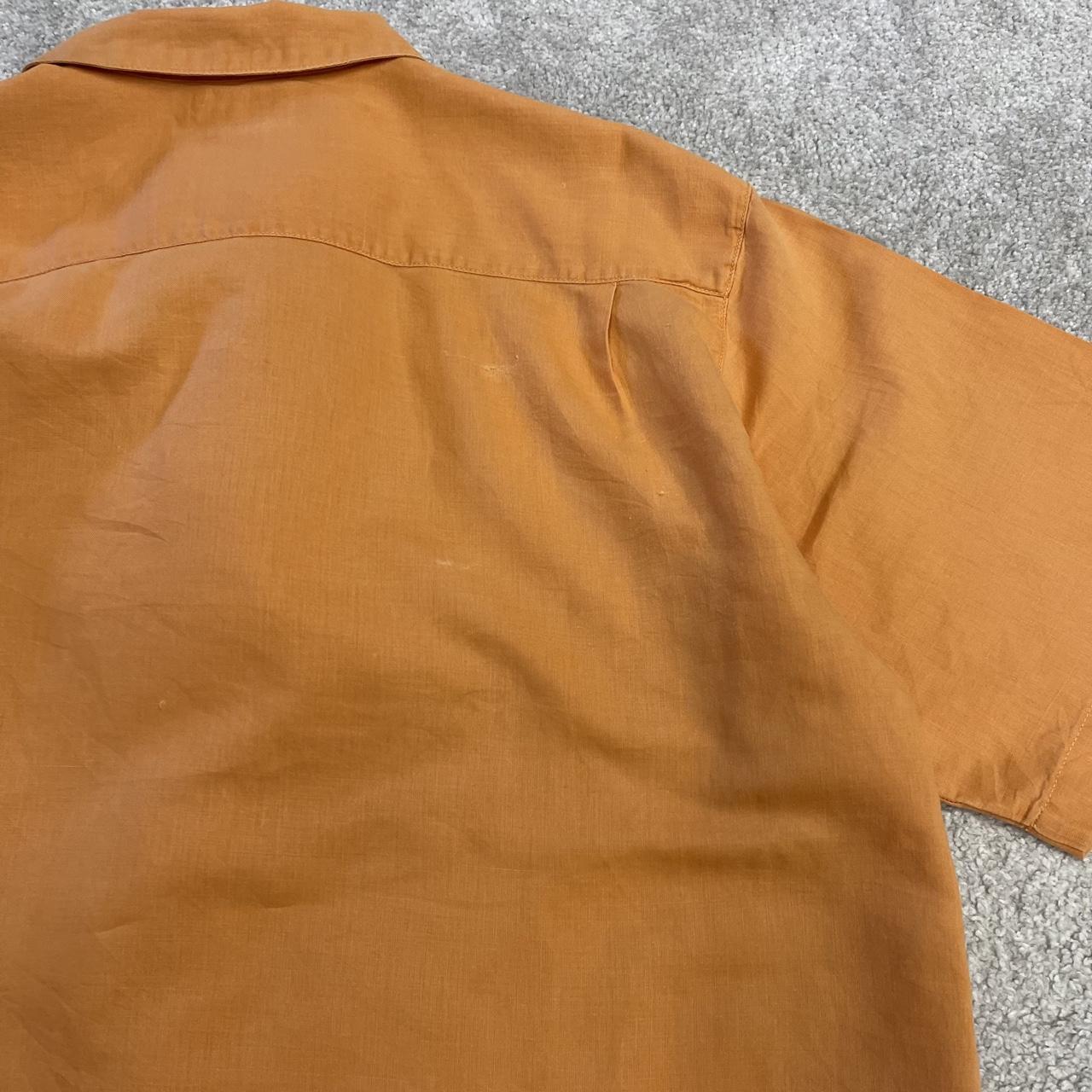 Columbia technical short sleeve shirt orange Festival style button down summer hiking shirt