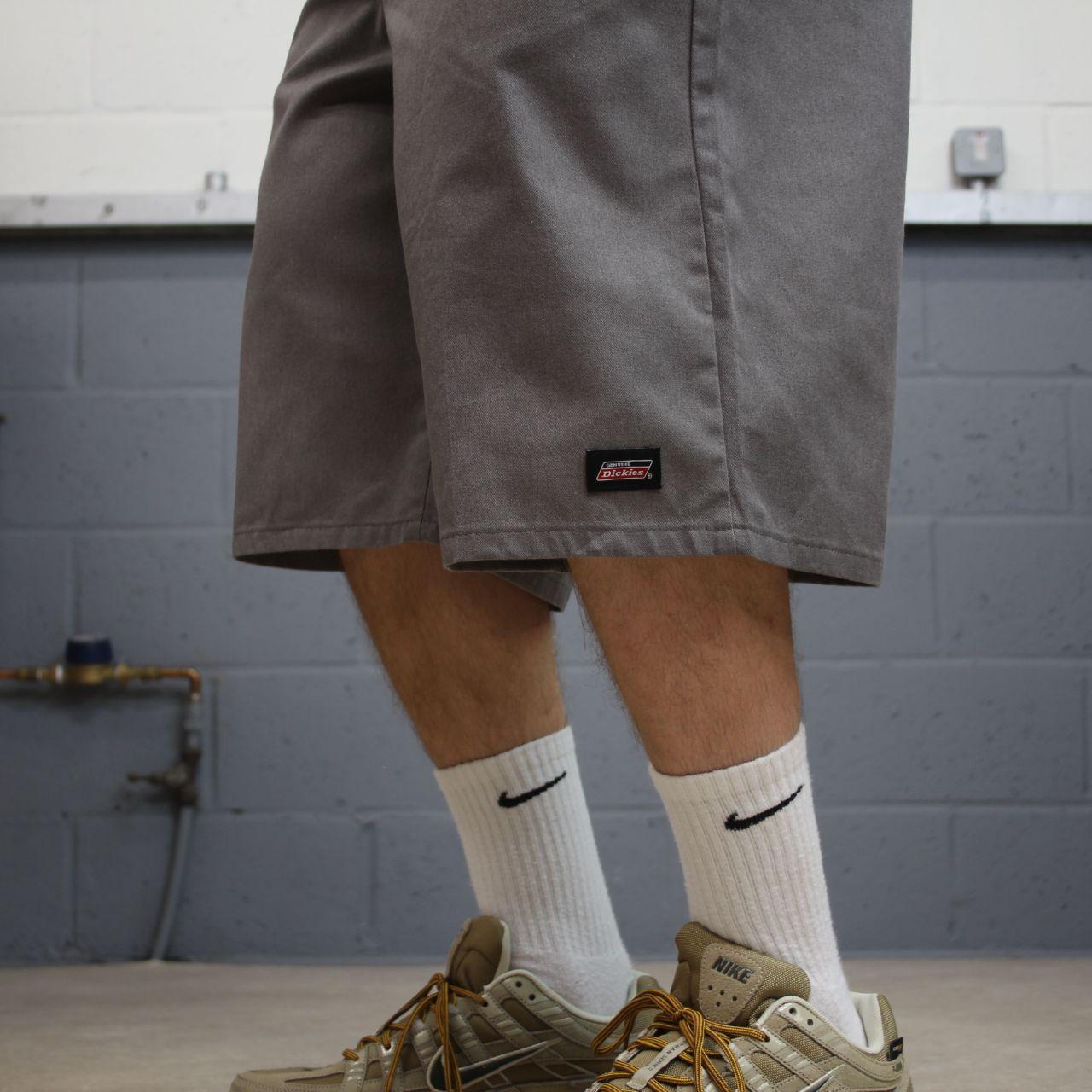 Dickies carpenter chino shorts Y2K grey Twill chino style skater shorts loose leg festival