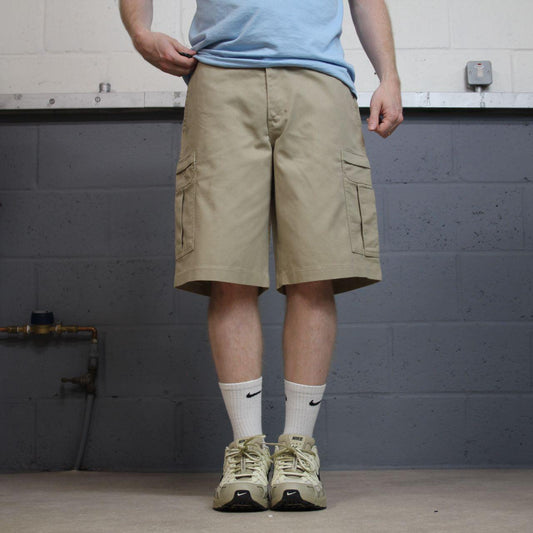 Dickies cargo chino shorts khaki Chino style skater shorts loose leg festival
