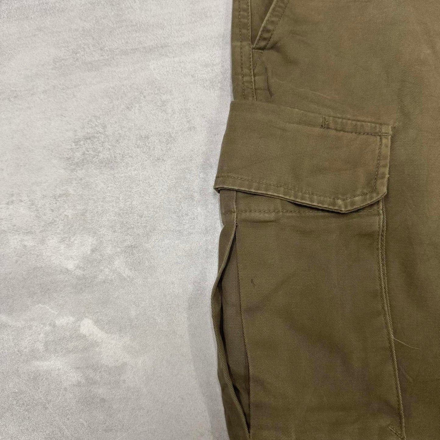 Mens Baggy Dockers cargo shorts W33