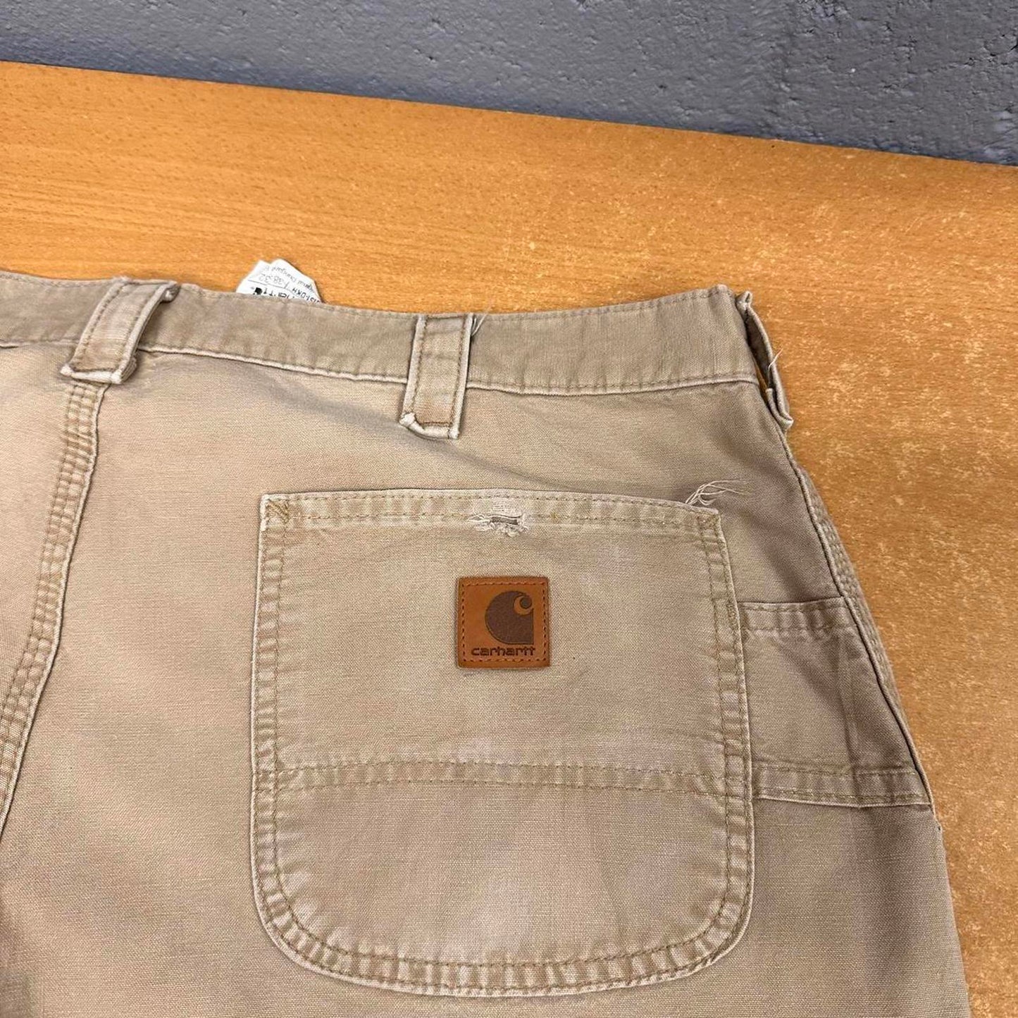 Baggy Carhartt carpenter trousers W38L30