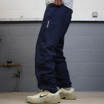 Vintage Reebok tracksuit bottoms loose navy Floaty embroidered mesh lined track pants
