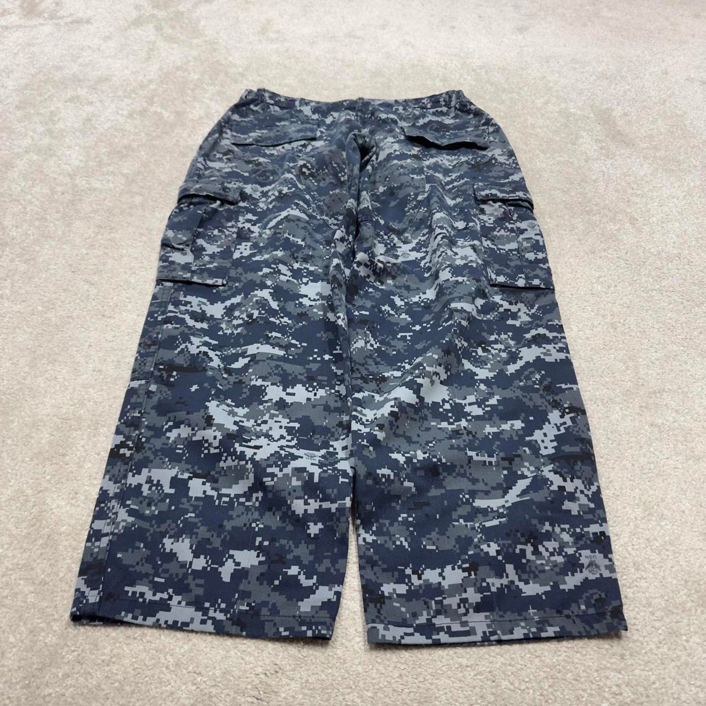 US Navy cargo pants W34L28 baggy blue USN digital camouflage trousers double knee pleated