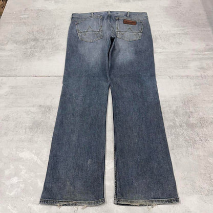 Vintage blue Wrangler jeans W38L34