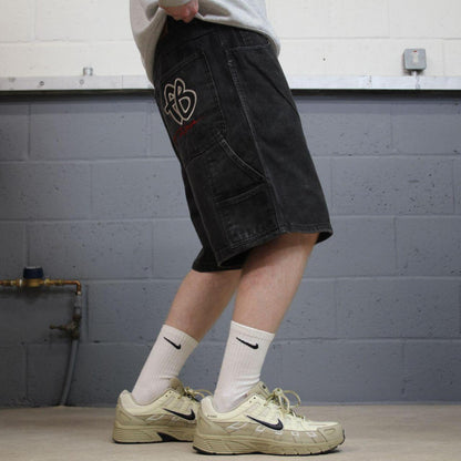Baggy denim carpenter shorts cargo black Loose skater style surf jorts FUBU embroidered