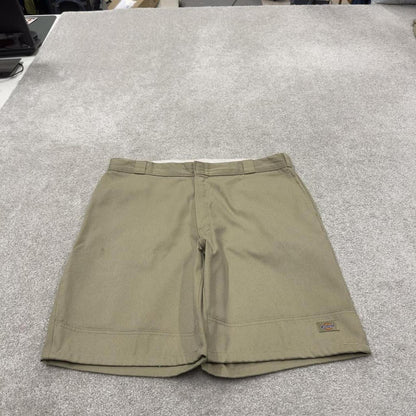 Dickies chino shorts carpenter khaki Chino style skater shorts loose leg festival