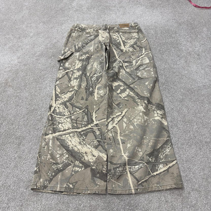 Women’s Baggy camo carpenter pants Y2K 9 green Love Soho loose leg camouflage utility trousers