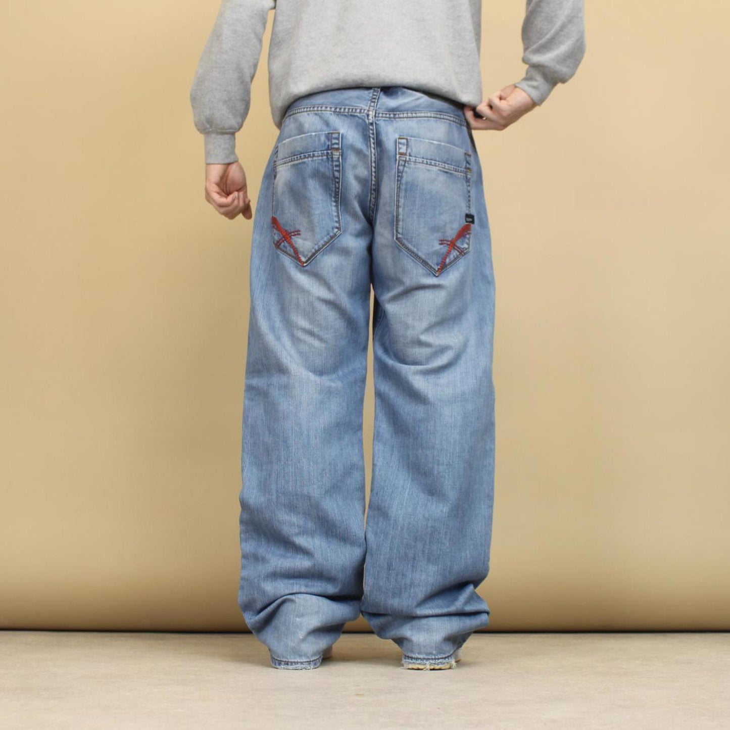 Embroidered Rocawear jeans W38 L34