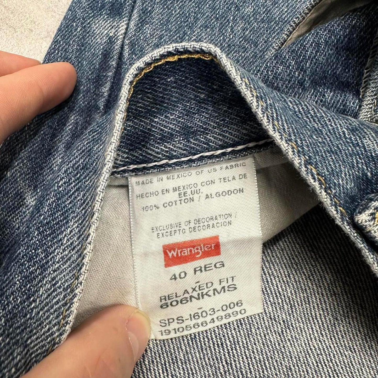 Mens Baggy Wrangler Jorts W40