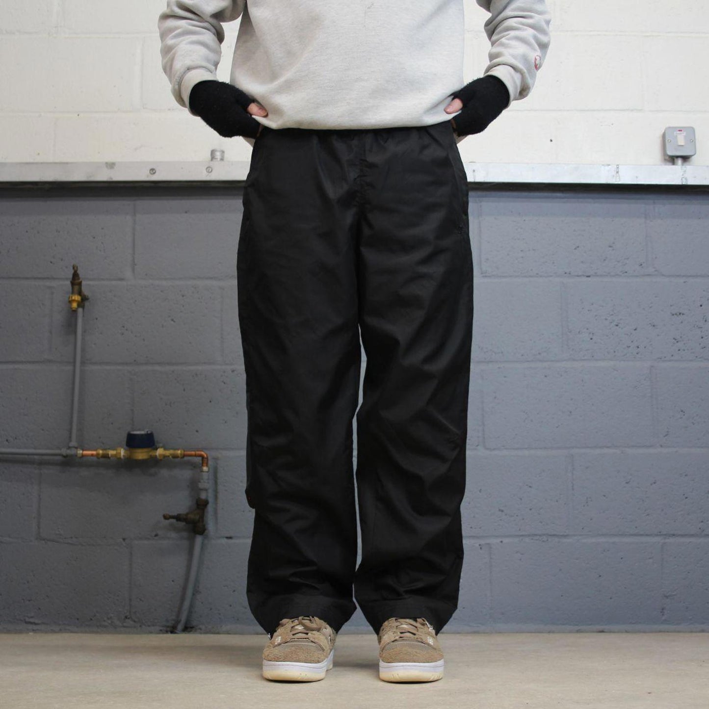 00s baggy Starter tracksuit bottoms black small loose y2k style sportswear track pants gym wear