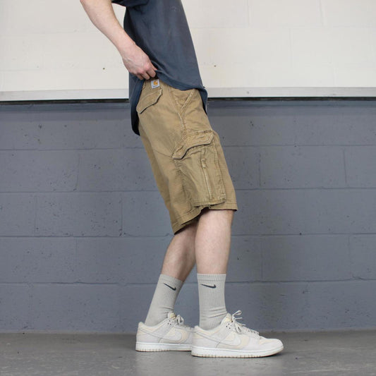 Carhartt cargo shorts W32