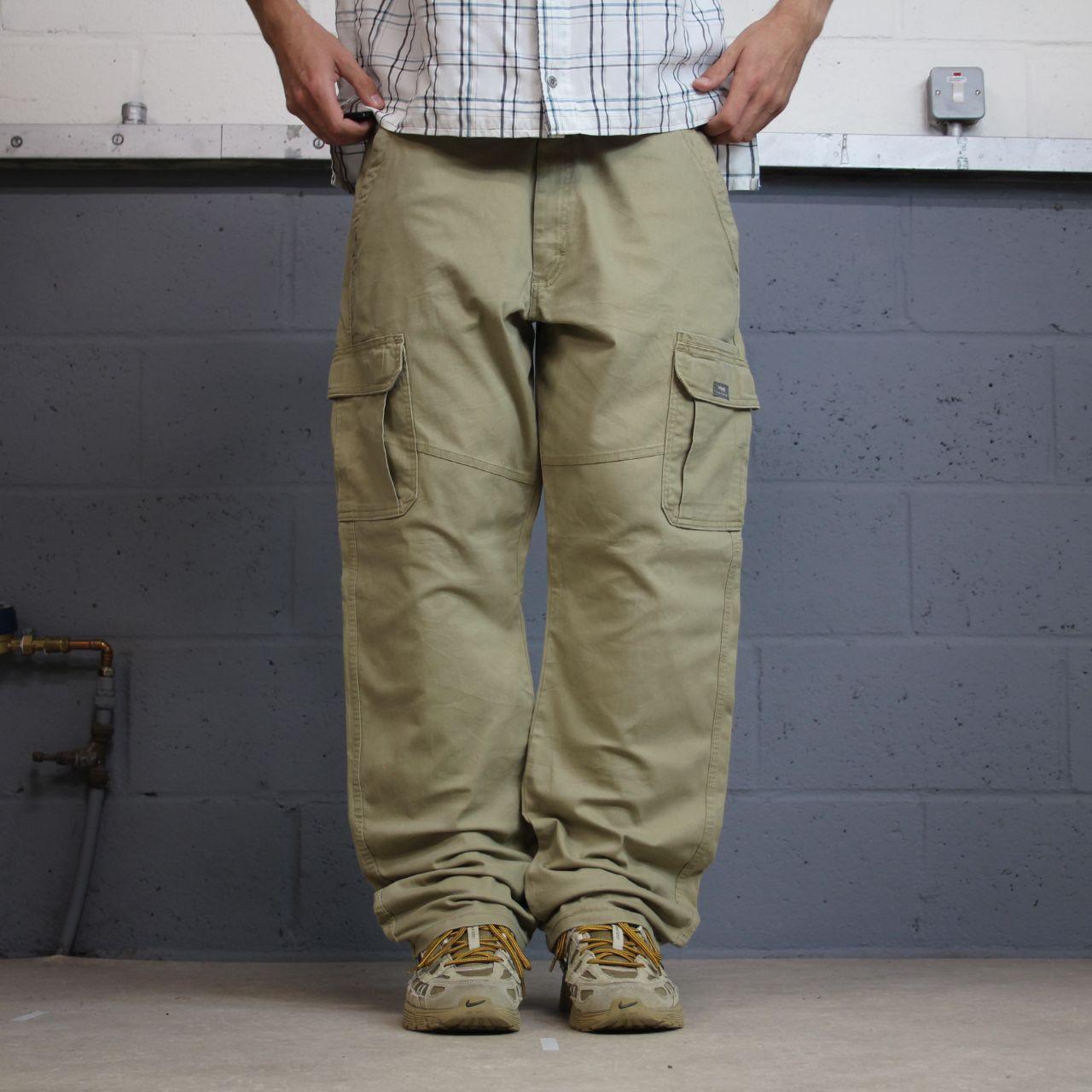 Wrangler cargo pants y2k khaki W36L32 Straight leg skater work pants