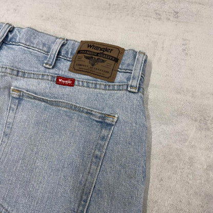 Blue Wrangler jorts W34