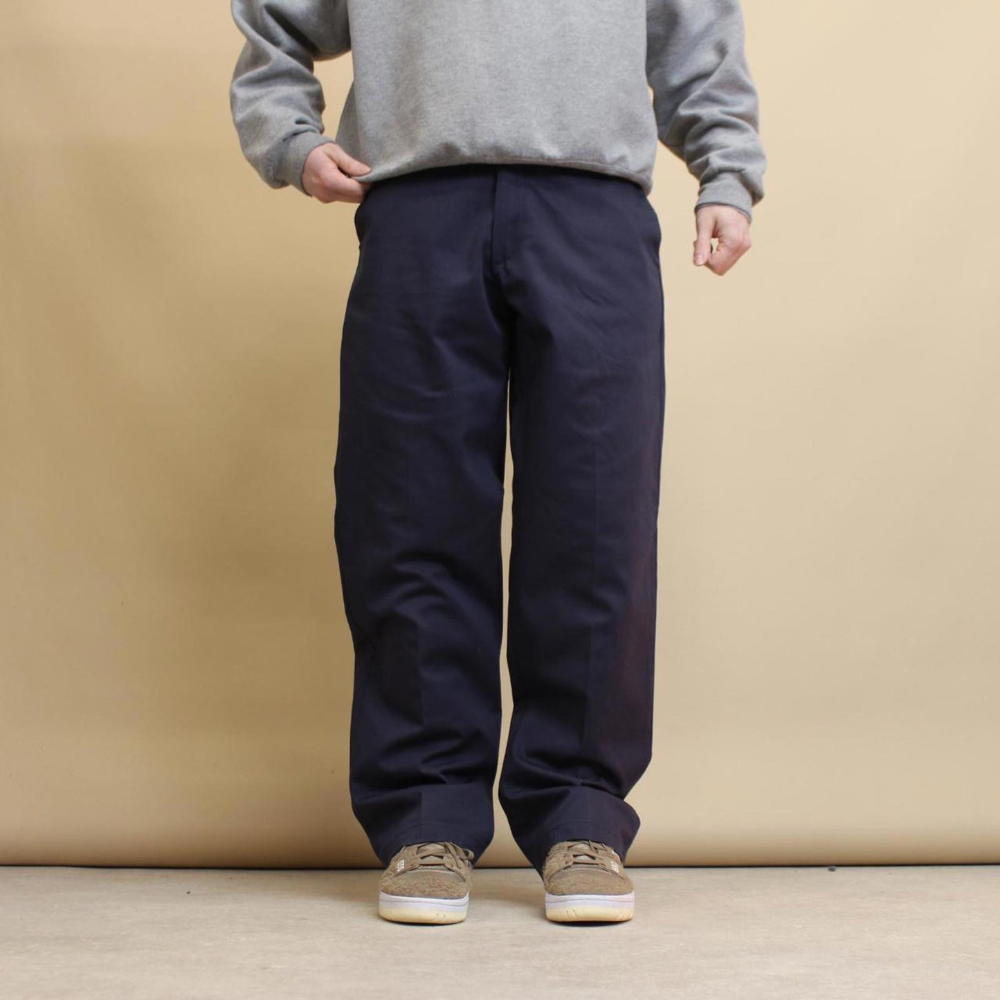 Navy Lee trousers W33L30 twill chino style skater pants