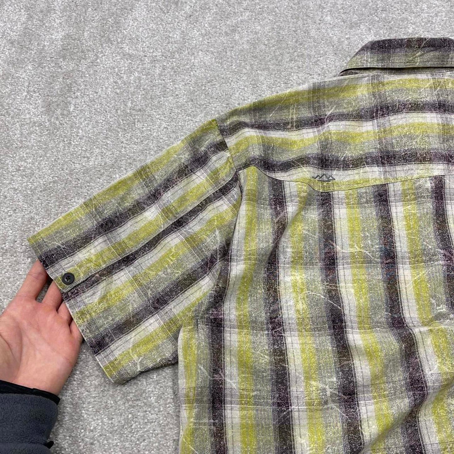 Y2K boxy fit checkered shirt short sleeve green Columbia surf style check shirt summer festival