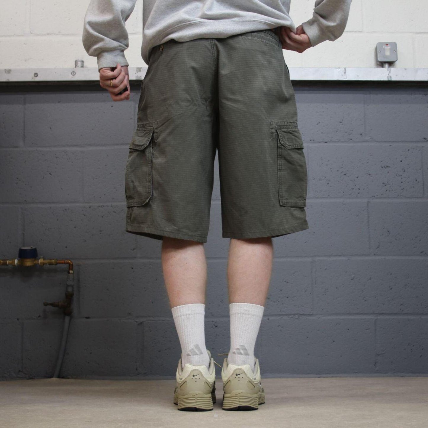 Dickies cargo shorts y2k green Chino style skater shorts loose leg festival