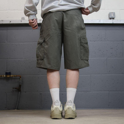 Dickies cargo shorts y2k green Chino style skater shorts loose leg festival