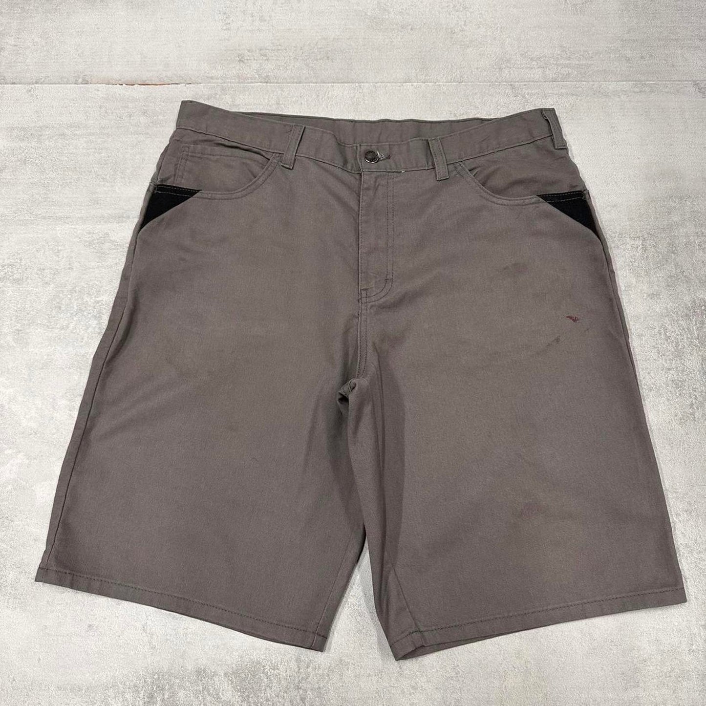 Mens Dickies shorts W36