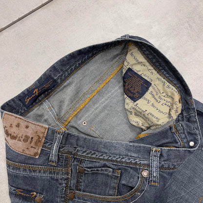 Blue embroidered Seven7 jorts W38