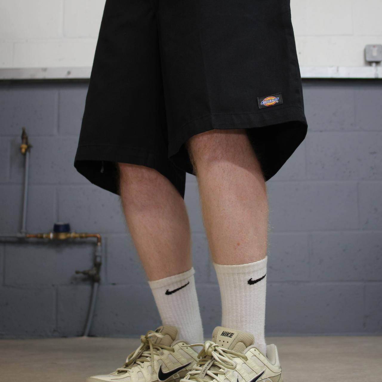 Dickies carpenter shorts loose leg black Twill chino skater style shorts loose cargo