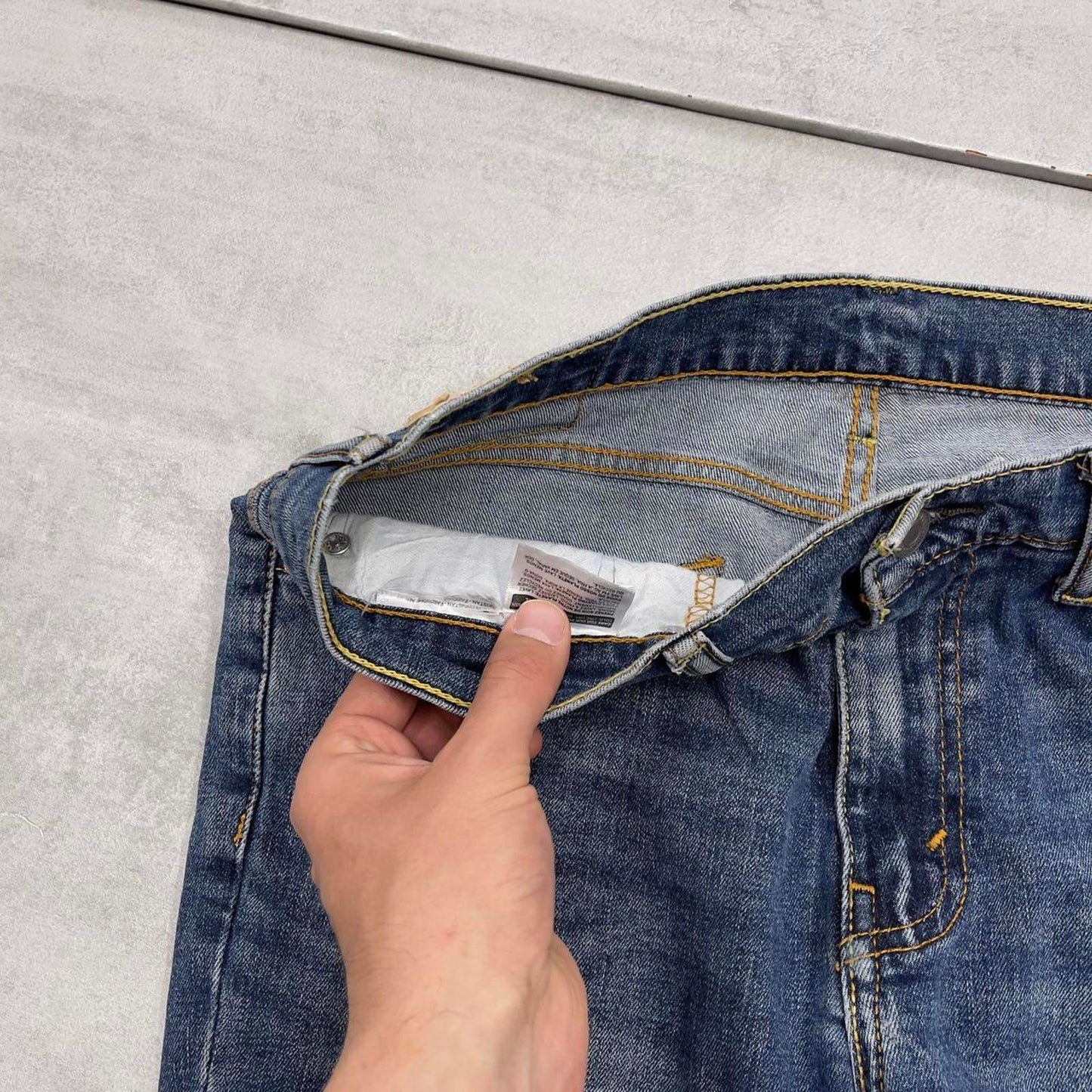 Levis jeans W34 L28