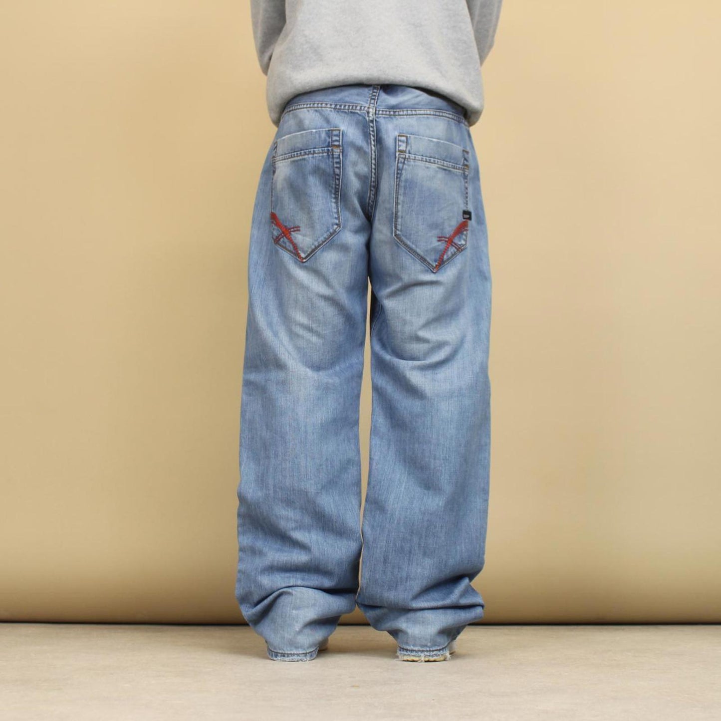 Embroidered Rocawear jeans W38 L34