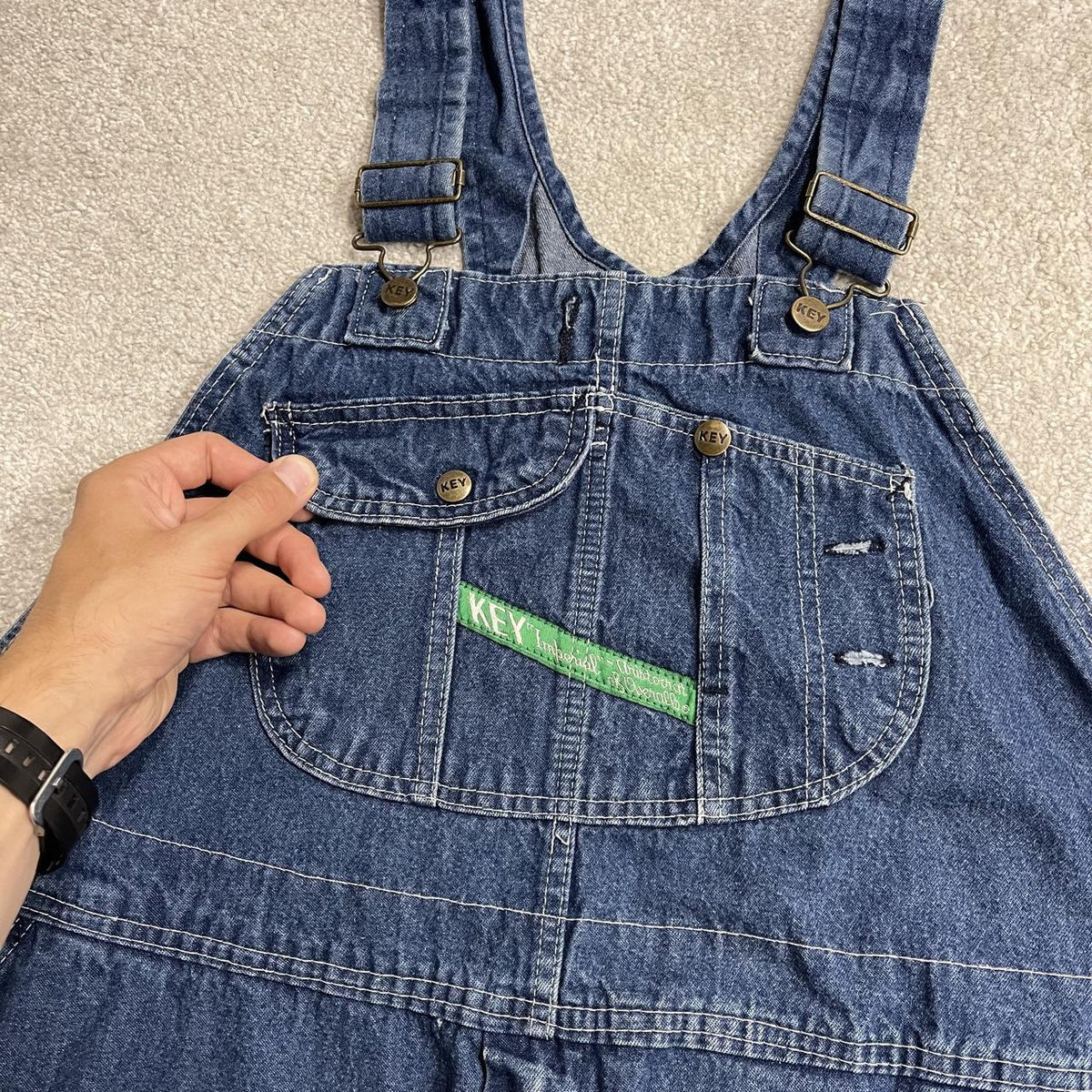 Vintage y2k denim dungarees loose blue W46L28 Key workwear bib brace overalls