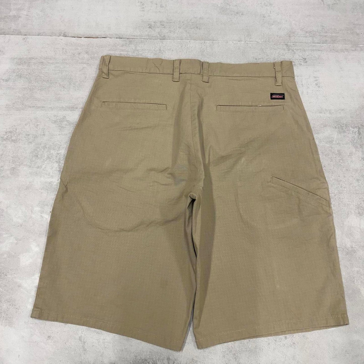Dickies carpenter shorts W33