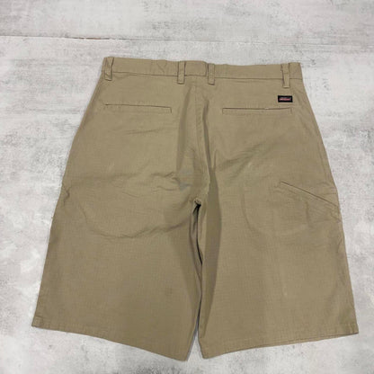 Dickies carpenter shorts W33