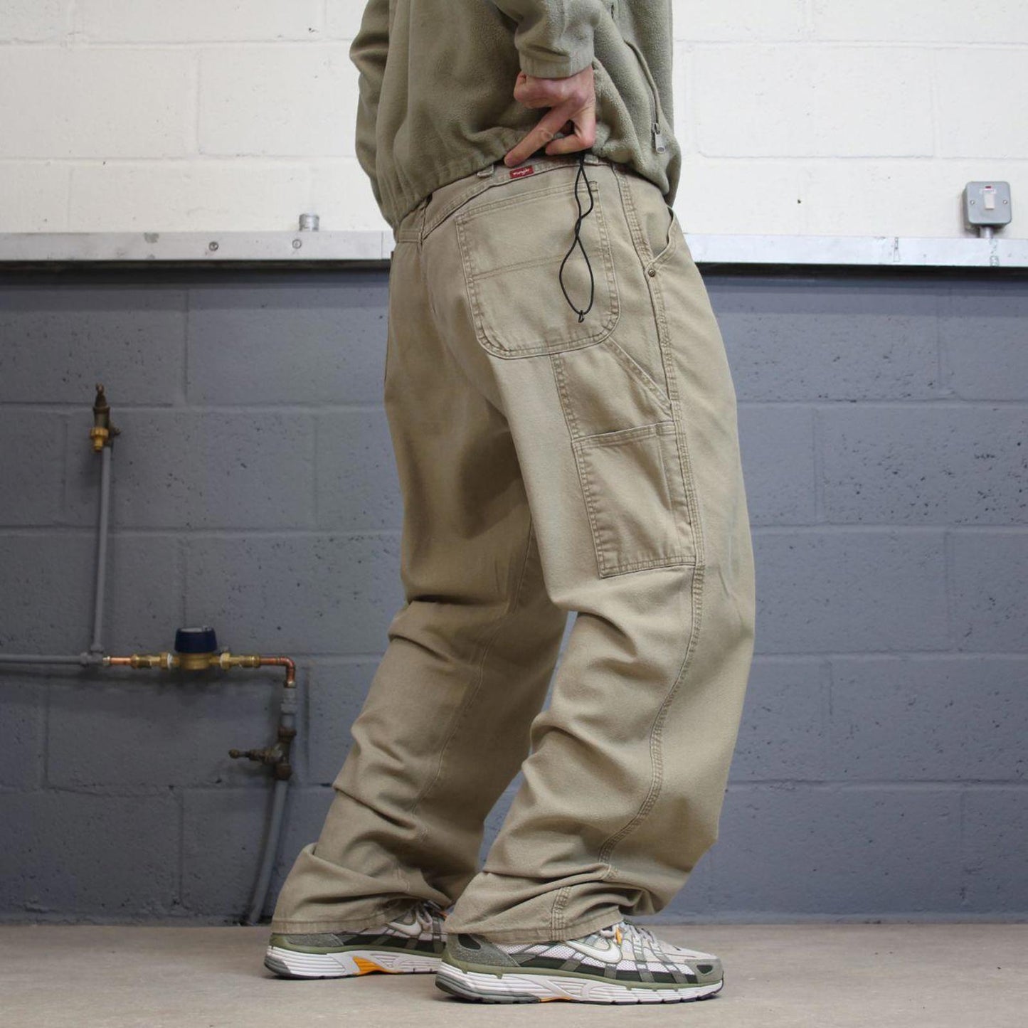 Vintage Wrangler carpenter skate pants W40L34 khaki grey loose workwear cargo jeans