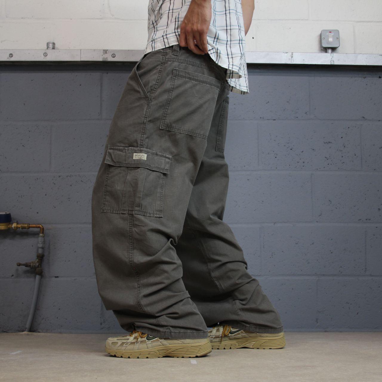 Wrangler carpenter pants y2k khaki Loose straight leg skater 2000s style cargo pants