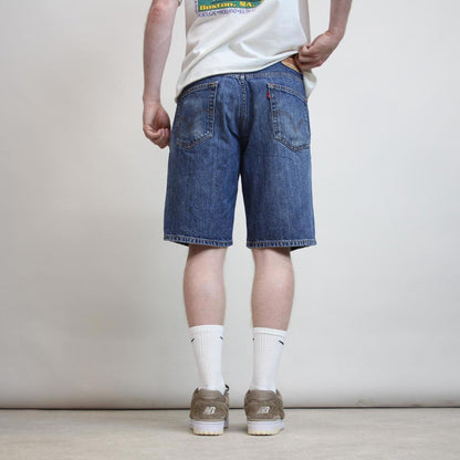 Mens Levi’s 505 jorts W33