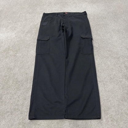 Wrangler cargo pants loose y2k black W36L32 Loose straight leg skater work pants