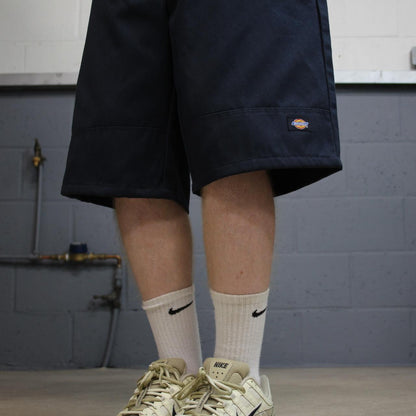 Dickies chino shorts loose fit carpenter navy Chino style skater shorts loose long leg festival