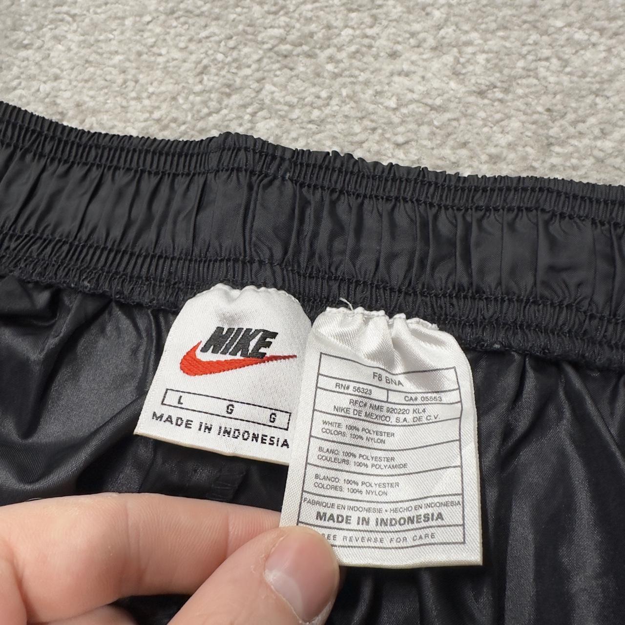 Y2K Nike baggy popper tracksuit bottoms black L swoosh logo side stripe track pants