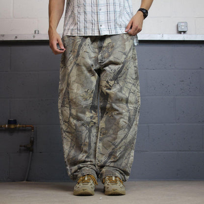 Wall’s camo jeans straight leg y2k khaki Loose straight fit hardwoods Realtree camouflage pants