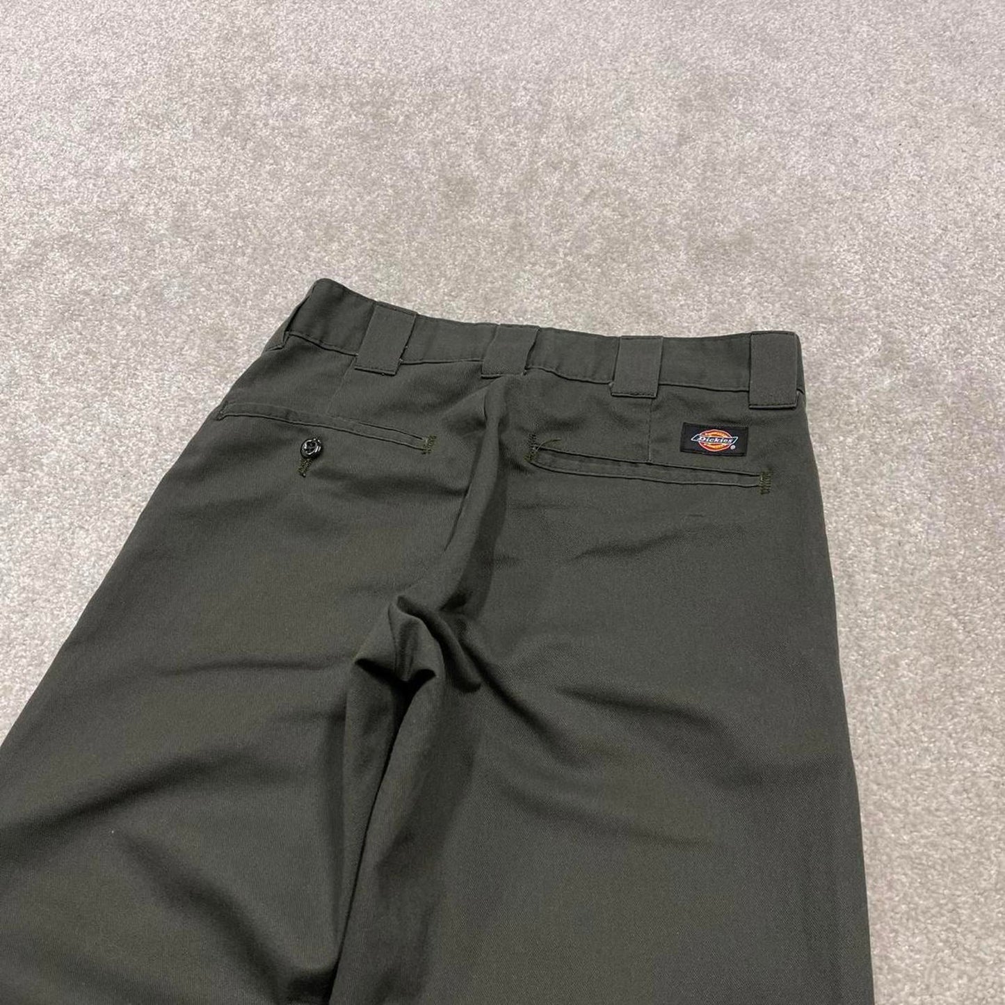 Y2k skater style Dickies work pants green Chino workwear trousers straight leg