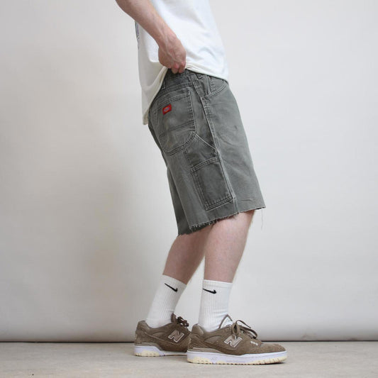 Mens Dickies carpenter shorts W36