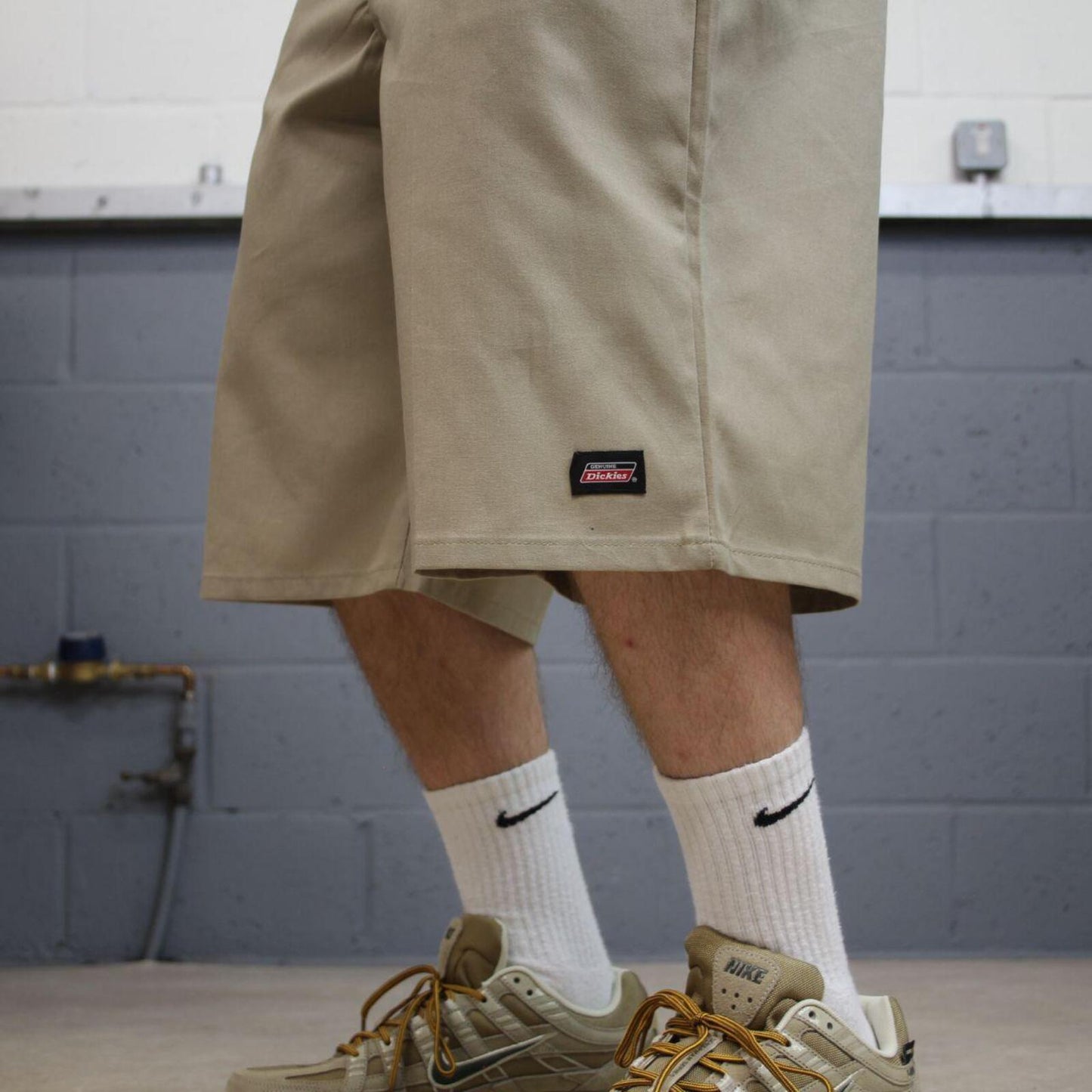 Dickies baggy chino shorts carpenter khaki Chino style skater shorts long wide leg festival