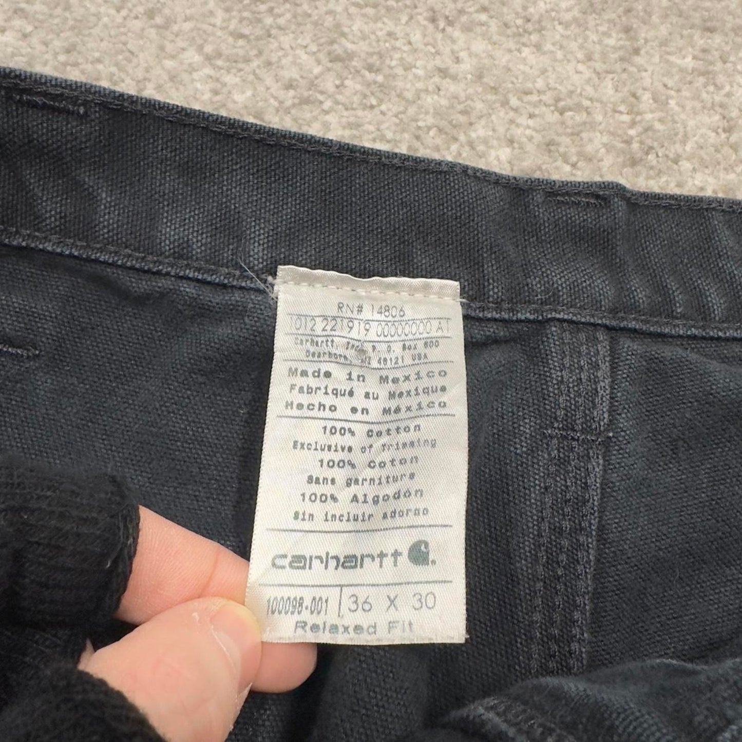 Carhartt double knee carpenter jeans black canvas W34L30 90s style thick loose leg cargos