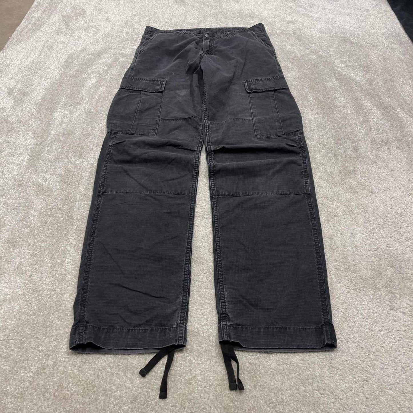 00s Carhartt WIP cargo pants black W31L34 90s skater style workwear cargos