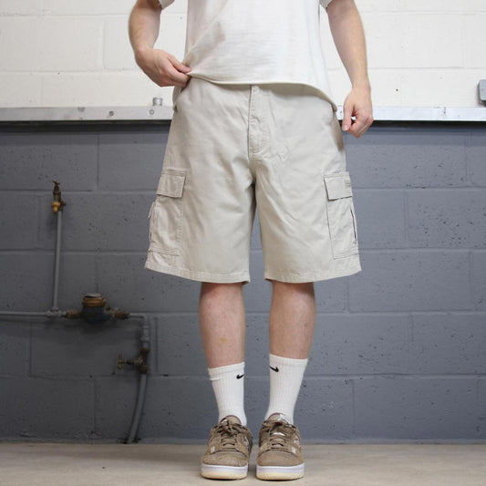 Baggy Wrangler cargo shorts W36