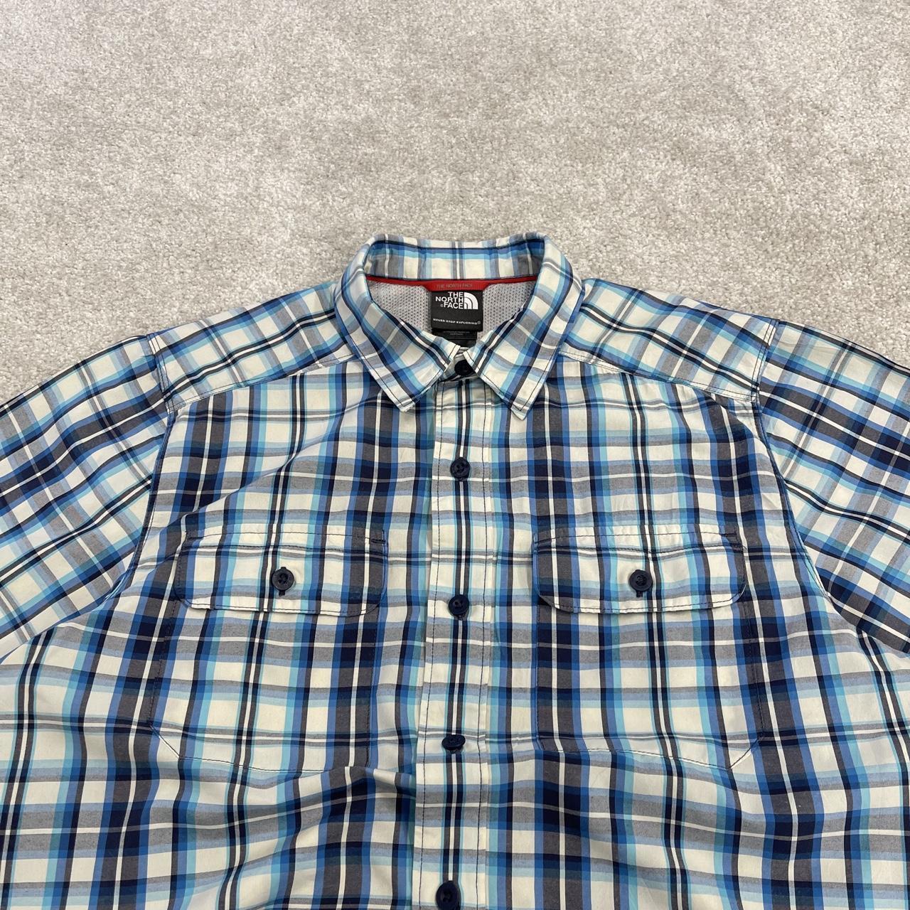 North Face boxy checkered short sleeve shirt blue TNF surf style check shirt style summer festival