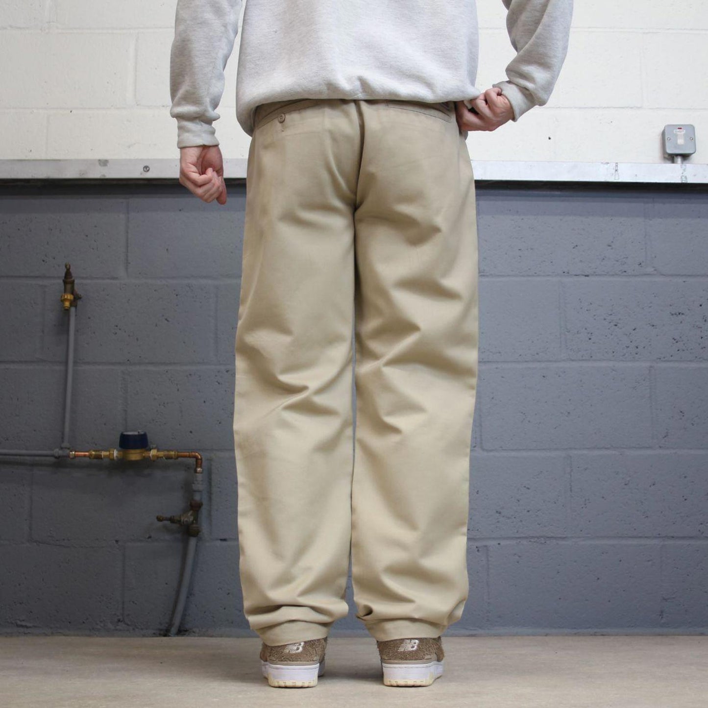Y2k Carhartt WIP chino pants W34L32 Mens loose 00s y2k style work trousers