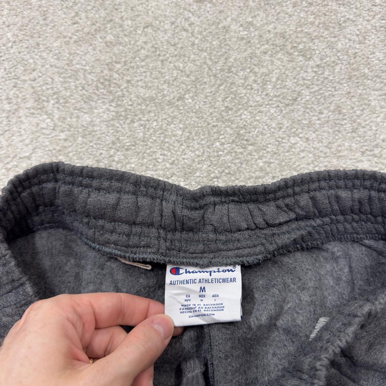 Champion grey joggers loose leg cuffed y2k Loose casual 2000s style jogging bottoms