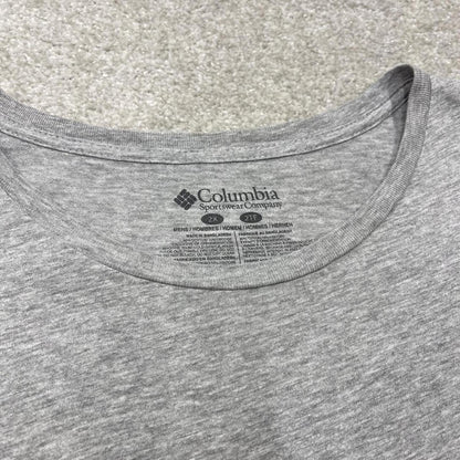 Columbia boxy t-shirt graphic tee grey Y2K surf style Big Foot design top summer