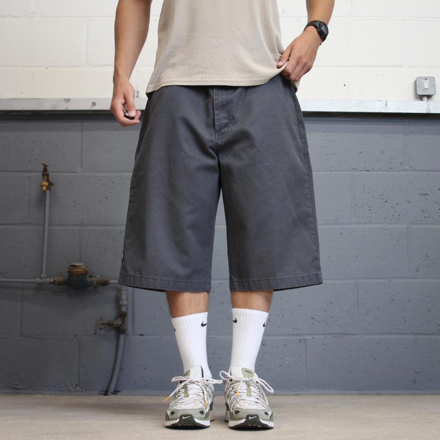 Grey Dickies carpenter shorts W42