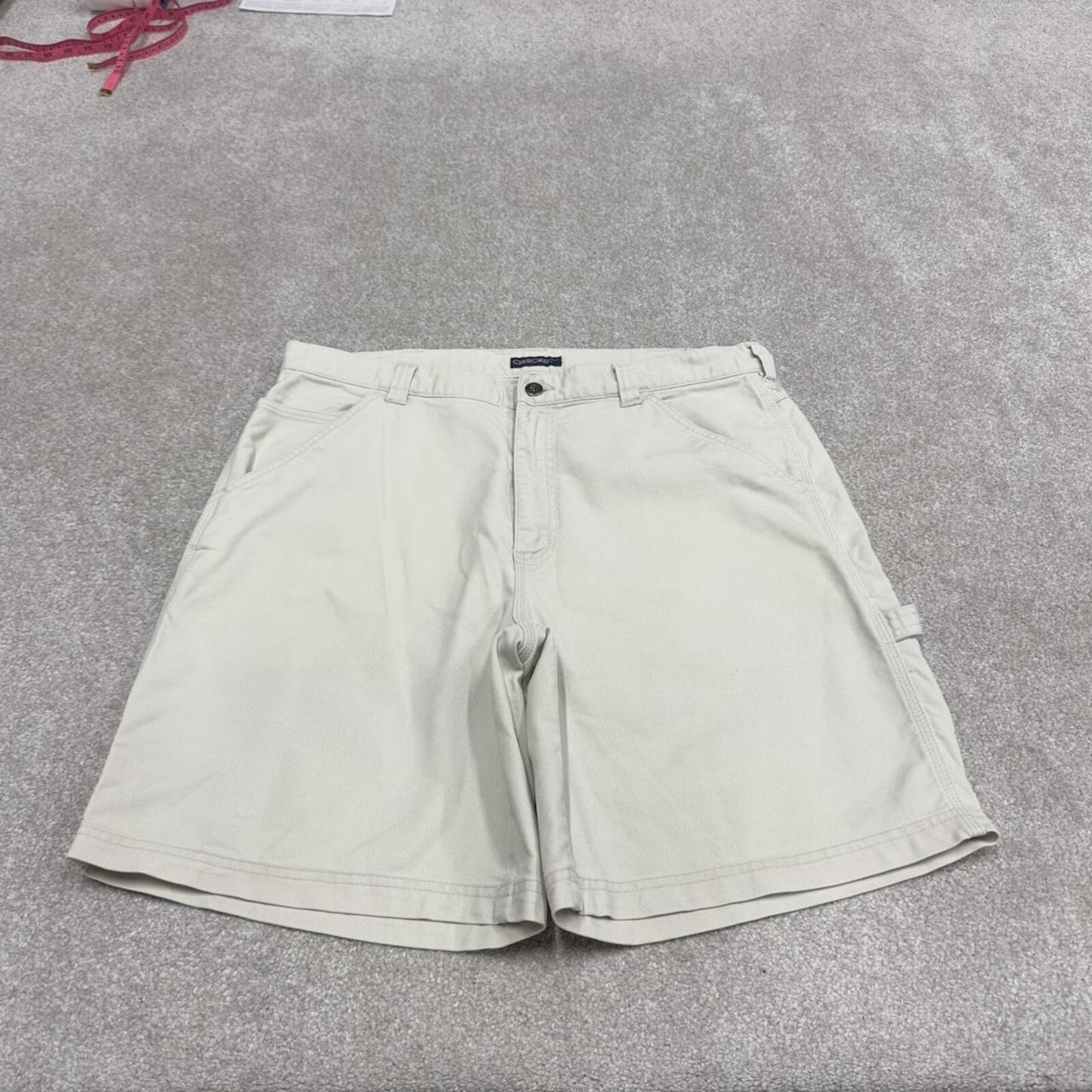Y2K carpenter shorts W36 loose skater white Cherokee Cargo summer festival shorts