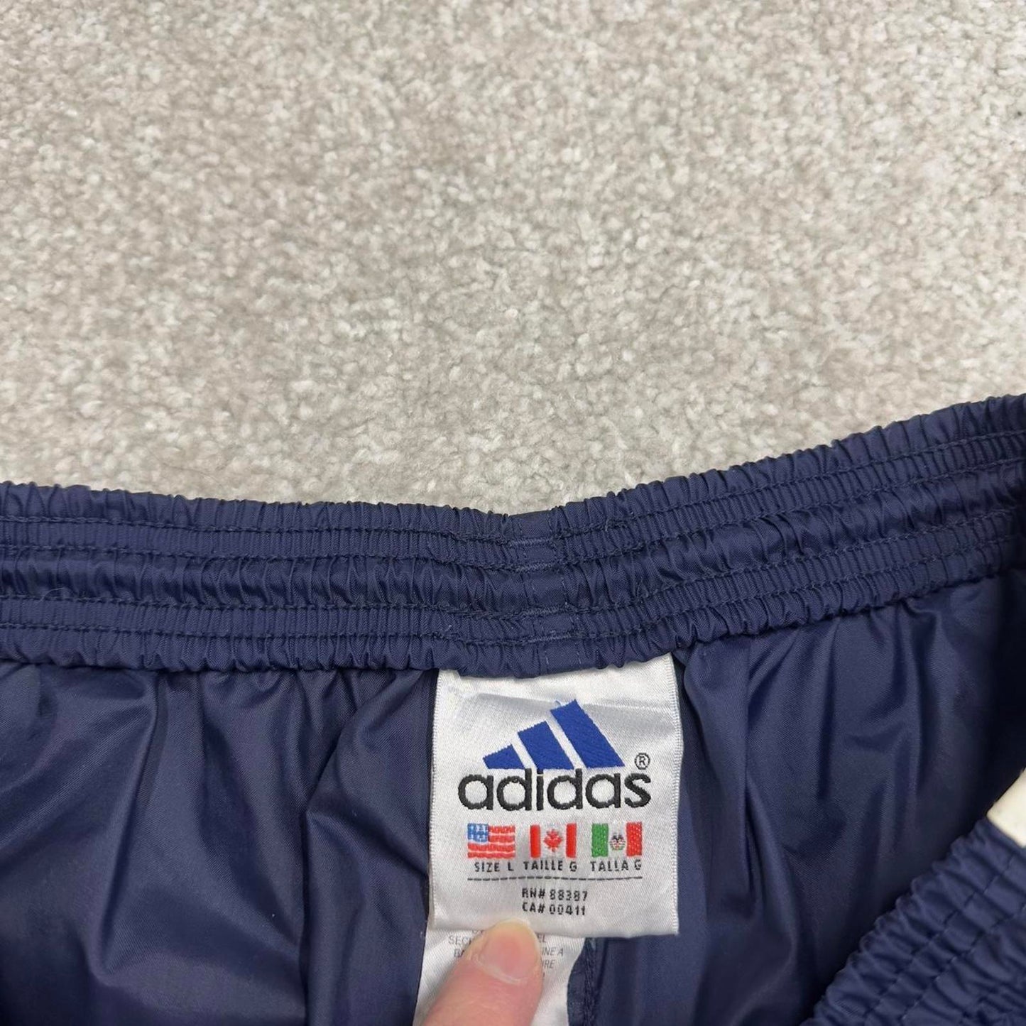 Y2k baggy Adidas tracksuit bottoms L 00s style sportswear joggers unlined track pants logo trackies