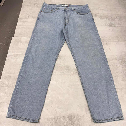 Blue Levi's 550 jeans W38L32
